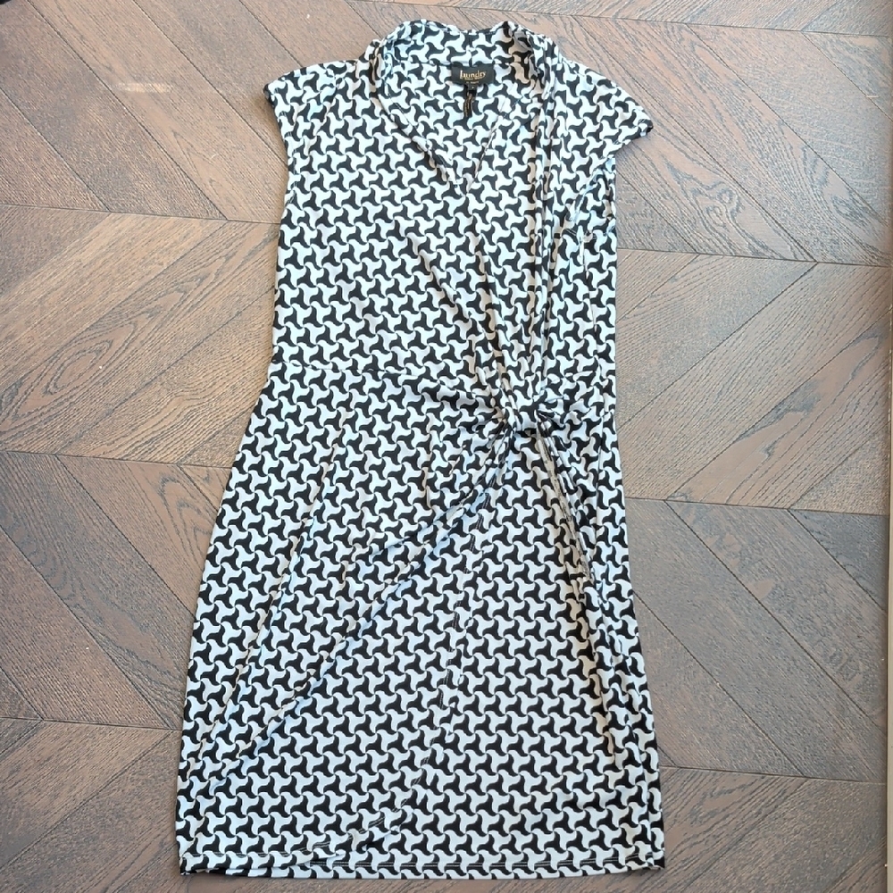 Laundry By Shelli Segal Black and White Patterned Midi Dress